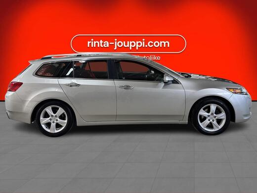 Honda Accord vaihtoauto