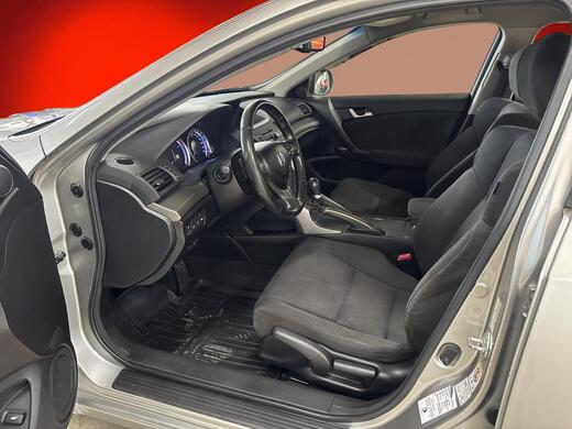 Honda Accord vaihtoauto