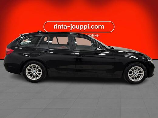 BMW 320 vaihtoauto