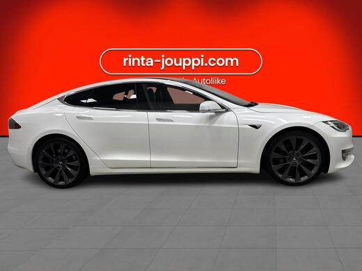 Tesla Model S vaihtoauto