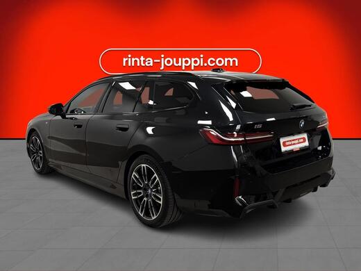 BMW i5 vaihtoauto