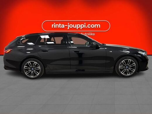 BMW i5 vaihtoauto