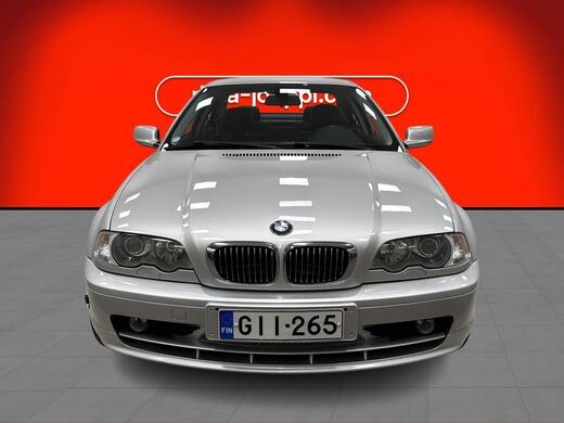 BMW 330 vaihtoauto