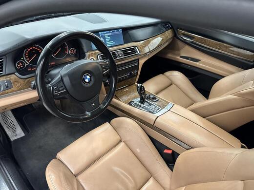BMW 730 vaihtoauto