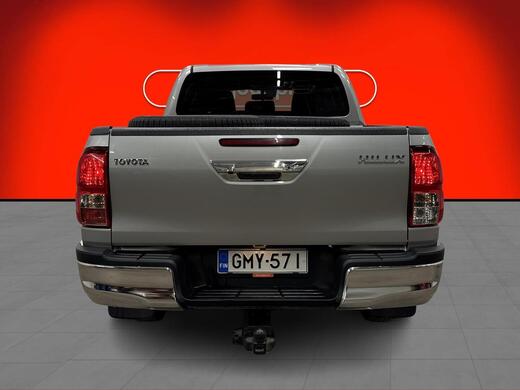 Toyota Hilux vaihtoauto