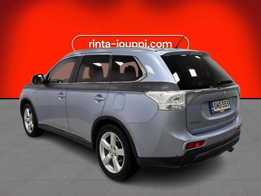 Mitsubishi Outlander PHEV vaihtoauto