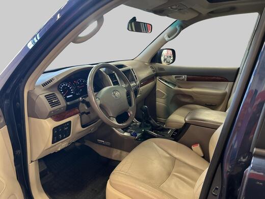 Toyota Land Cruiser vaihtoauto