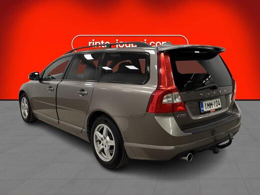 Volvo V70 vaihtoauto