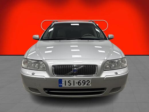 Volvo V70 vaihtoauto