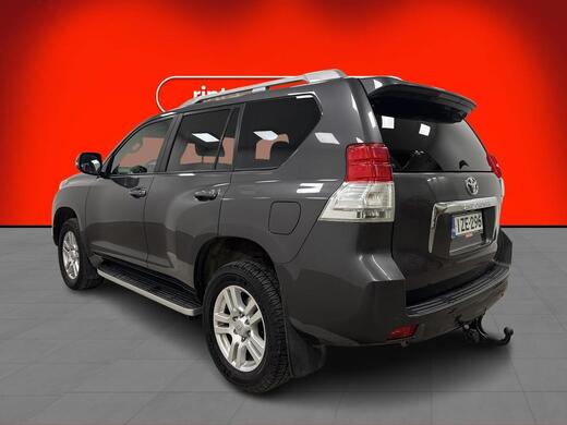 Toyota Land Cruiser vaihtoauto