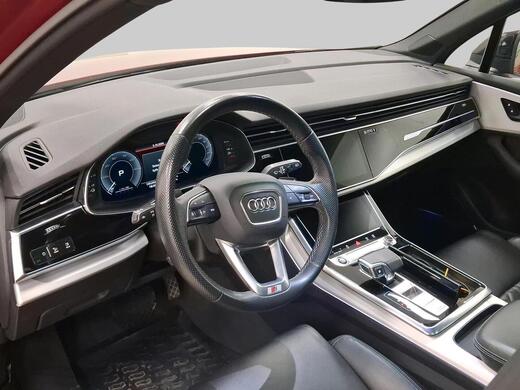 Audi Q7 vaihtoauto