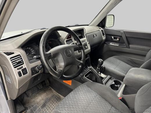 Mitsubishi Pajero vaihtoauto