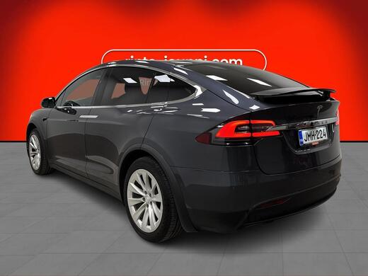 Tesla Model X vaihtoauto