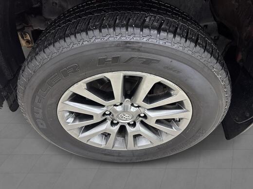 Toyota Land Cruiser vaihtoauto