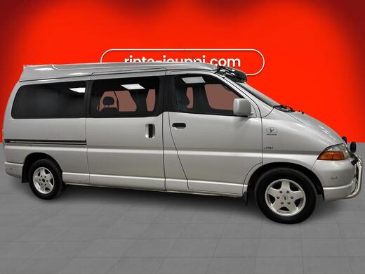 Toyota Hiace vaihtoauto