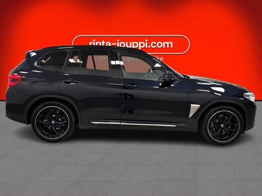 BMW iX3 vaihtoauto