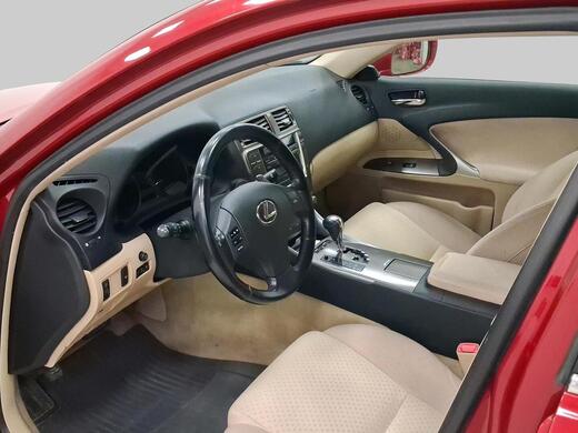 Lexus IS vaihtoauto