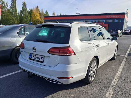 Volkswagen Golf vaihtoauto