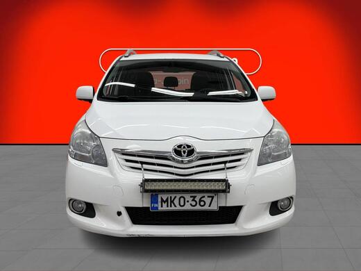 Toyota Verso vaihtoauto