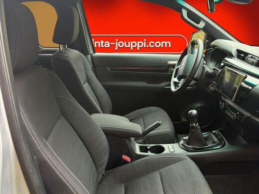 Toyota Hilux vaihtoauto
