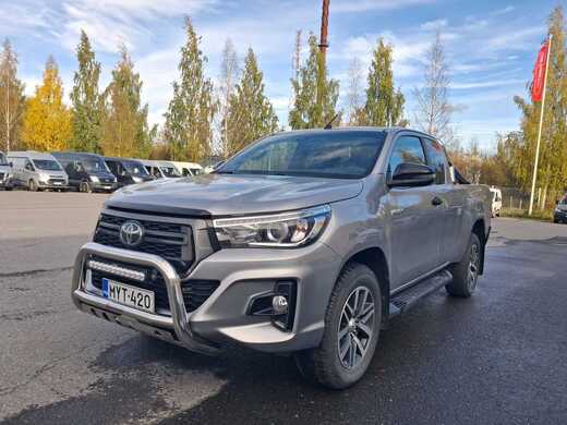 Toyota Hilux vaihtoauto