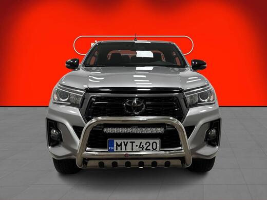 Toyota Hilux vaihtoauto