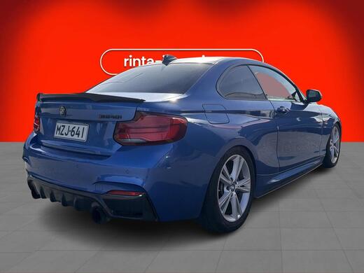 BMW M240i vaihtoauto