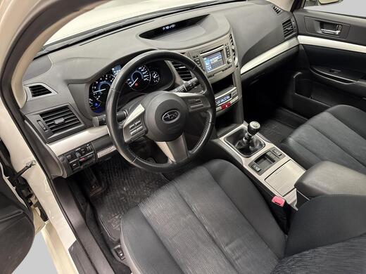 Subaru Legacy vaihtoauto