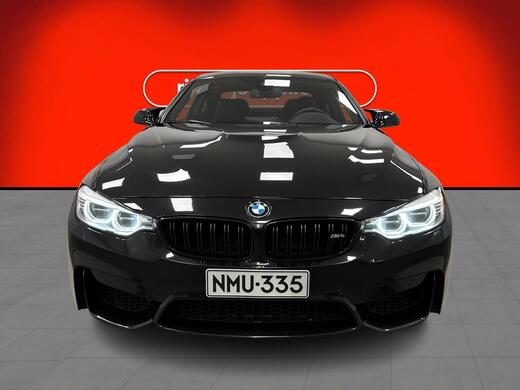 BMW M4 vaihtoauto