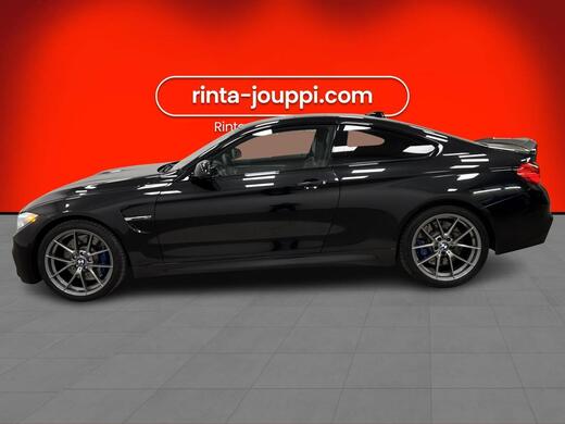 BMW M4 vaihtoauto