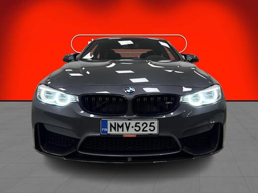 BMW M4 vaihtoauto