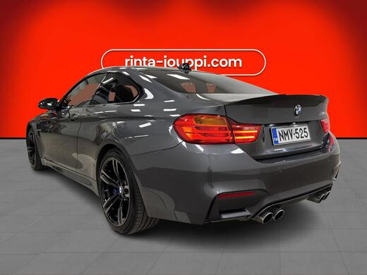 BMW M4 vaihtoauto