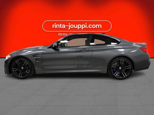 BMW M4 vaihtoauto