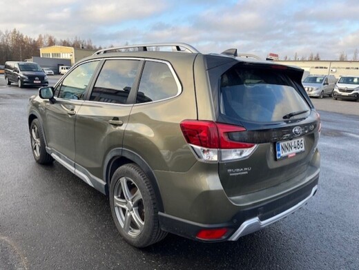 Subaru Forester vaihtoauto