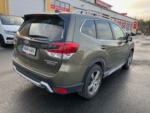 Subaru Forester vaihtoauto