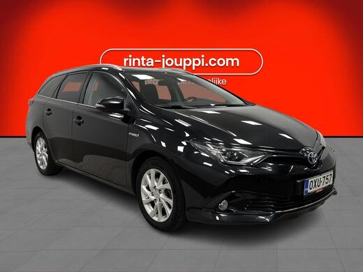 Toyota Auris vaihtoauto