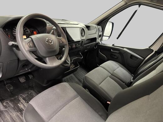 Nissan NV400 vaihtoauto