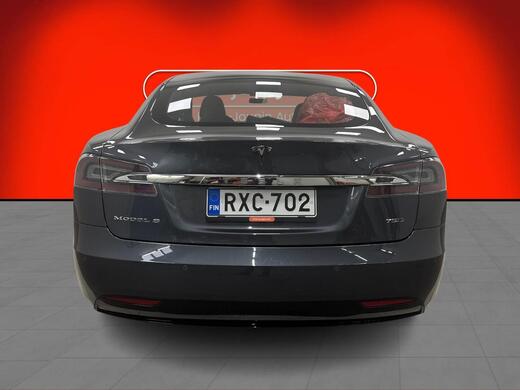 Tesla Model S vaihtoauto