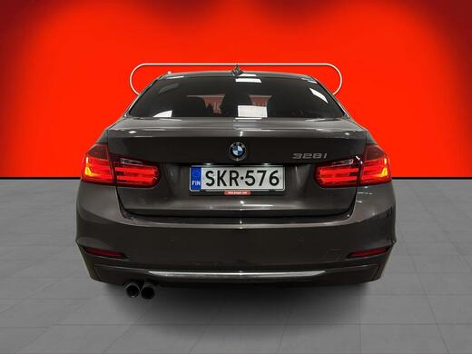 BMW 328 vaihtoauto