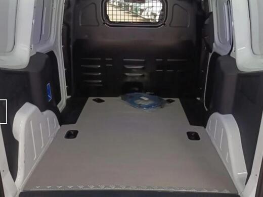 Ford Transit Courier vaihtoauto
