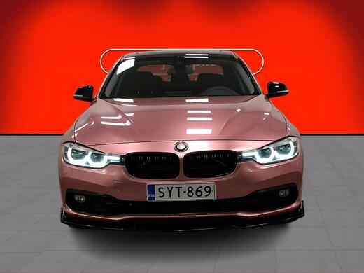 BMW 330 vaihtoauto