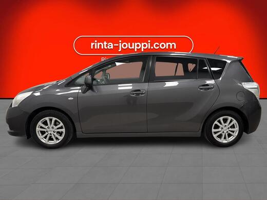 Toyota Verso vaihtoauto