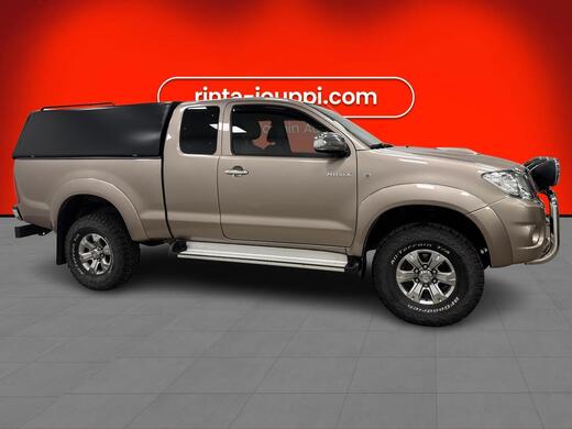 Toyota Hilux vaihtoauto