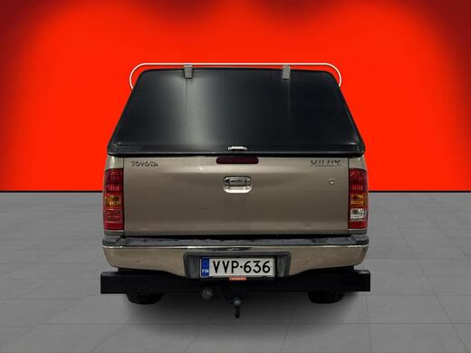 Toyota Hilux vaihtoauto