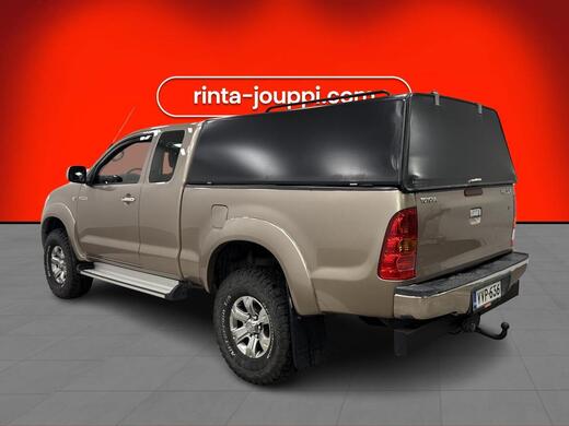 Toyota Hilux vaihtoauto