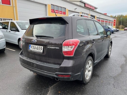 Subaru Forester vaihtoauto