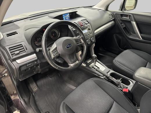 Subaru Forester vaihtoauto