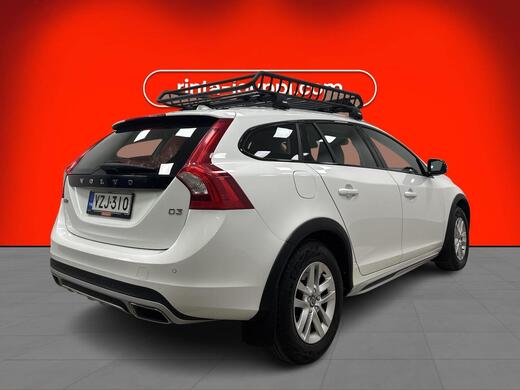 Volvo V60 Cross Country vaihtoauto