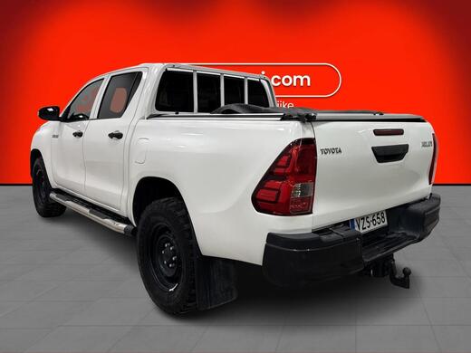 Toyota Hilux vaihtoauto