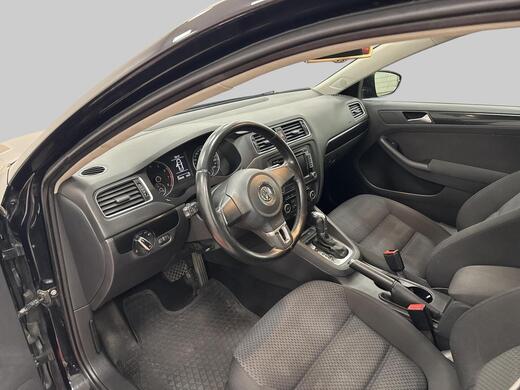 Volkswagen Jetta vaihtoauto